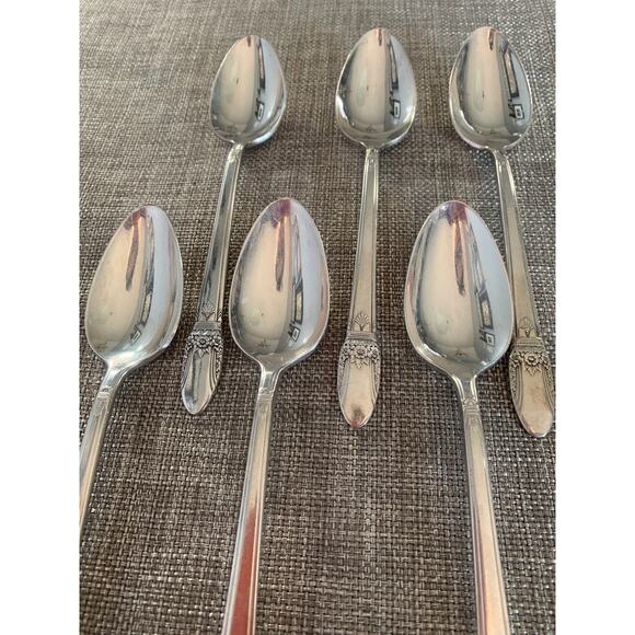 6 International Silver First Love Teaspoons Spoons 1847 Rogers Silverplate6 1/8" - Picture 3 of 9